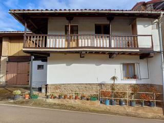 Casa in Illas