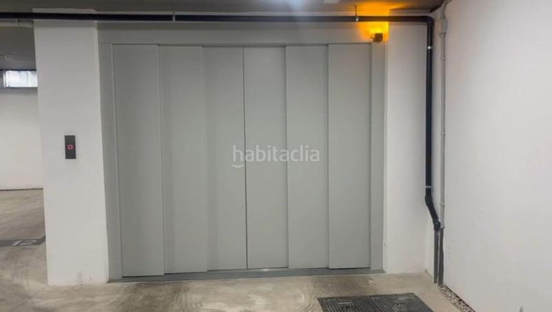 Foto 91a6c88b-e44e-44ef-8783-0ab9bc9896e9. Aparcament cotxe a La Catedral Murcia