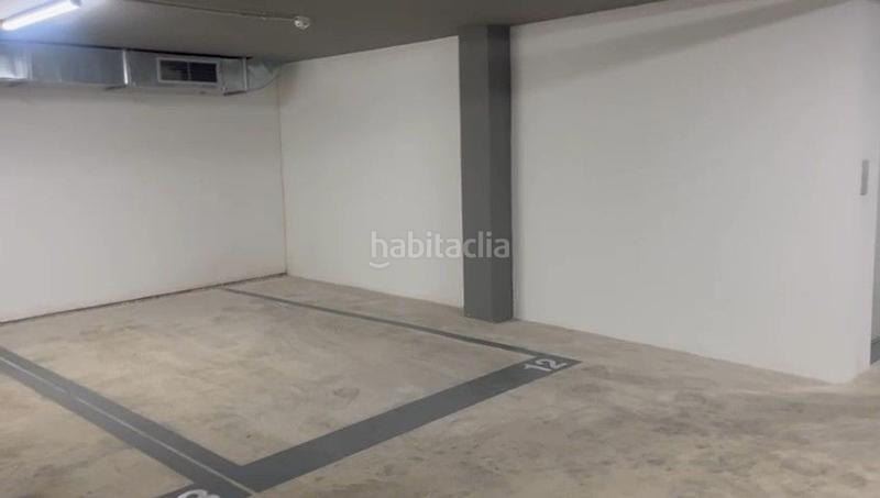 Foto f7c36243-2e43-468d-8f97-00f27c26fc16. Parking coche en La Catedral Murcia