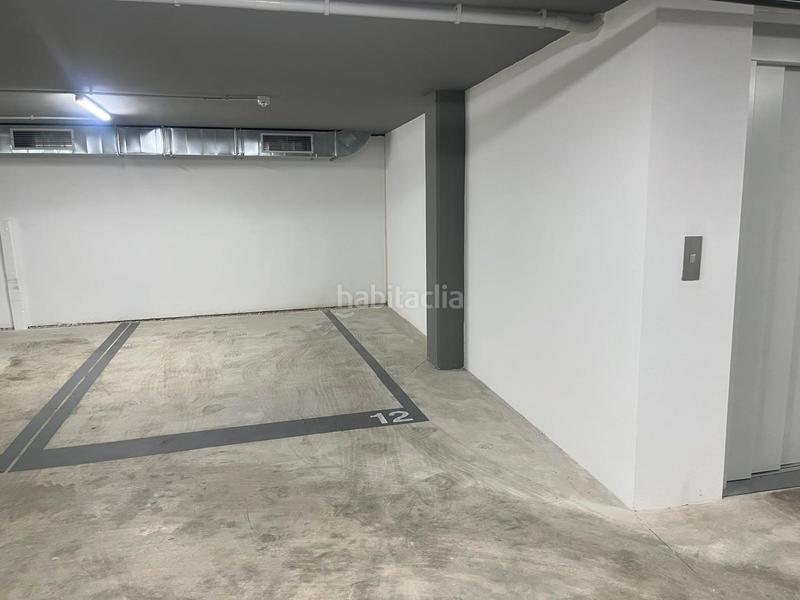 Foto 14053b41-3c03-42b7-b1f7-dfde7b6cbba7. Autoparkplatz in La Catedral Murcia