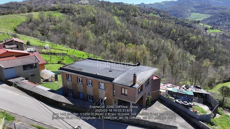 Foto 6f90f86c-0240-461b-9564-4230e010b2e7. Casa en Sama Langreo