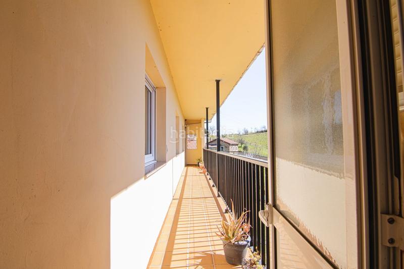 Foto d24a1626-044c-4913-8365-464bc04f7e94. Haus mit heizung parking pool in Sama Langreo