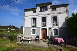 Casa a Coaña