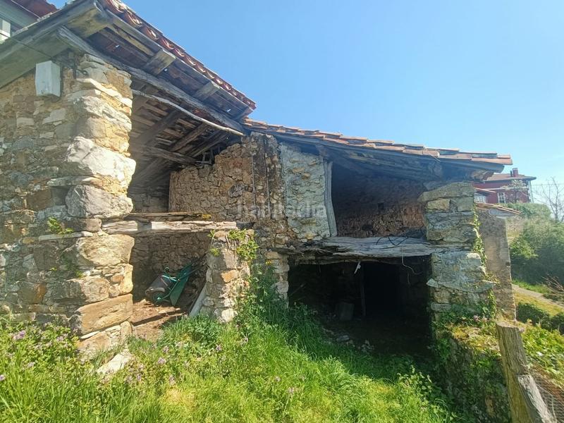 Foto 9b0ba4a7-6ae1-43ef-8939-be528f392edf. Casa en Parres