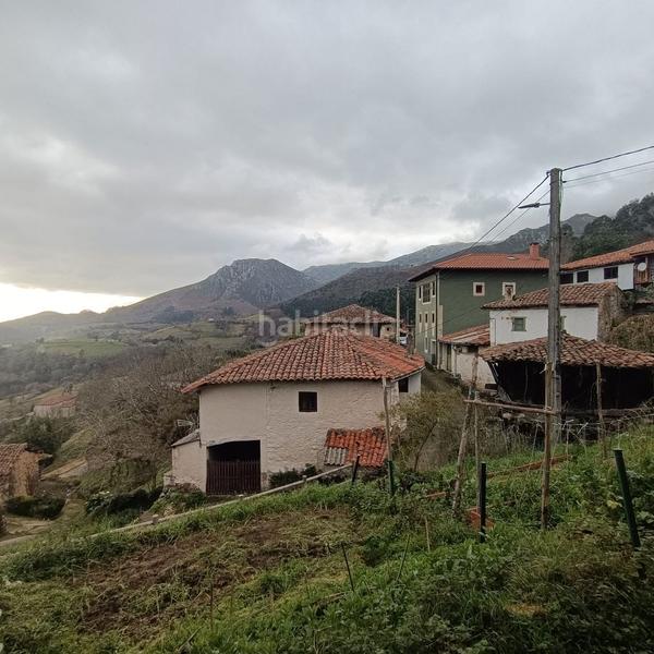 Foto e937129e-1a60-4700-ba1e-59f7644ec266. Casa en Parres