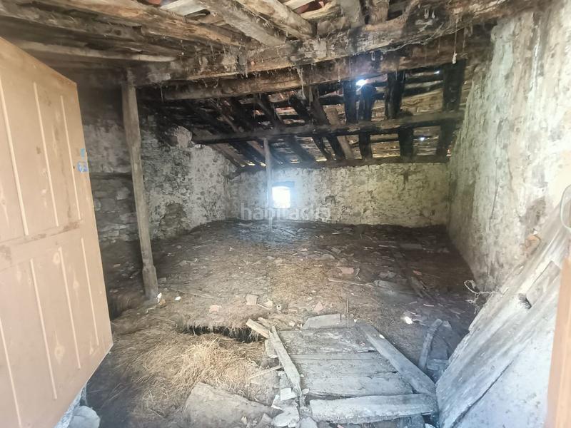 Foto f1eea077-fca0-4e51-847d-c2bd6c38d504. Casa en Parres