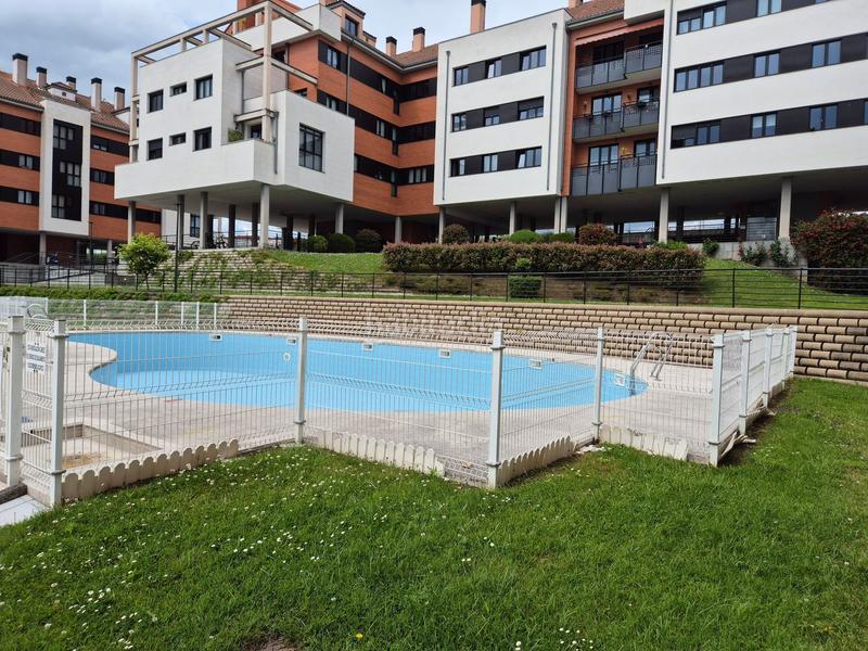 Foto 3d843b36-a8d4-44f9-95ee-b29f944c9f5f. Appartamento con riscaldamento parcheggio piscina in Gijón