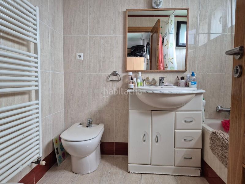 Foto dbf5d1f7-a20d-42b8-af7e-8532bbbc72d7. Appartement avec chauffage parking piscine dans Viesques Gijón