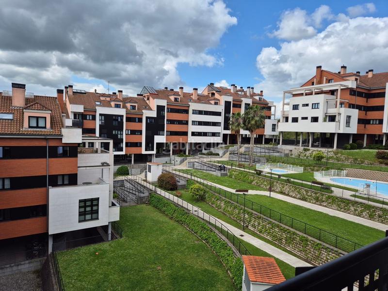 Foto 03fe6a0c-bc78-4796-a656-14f0c4aee2f5. Flat with heating parking pool in Viesques Gijón