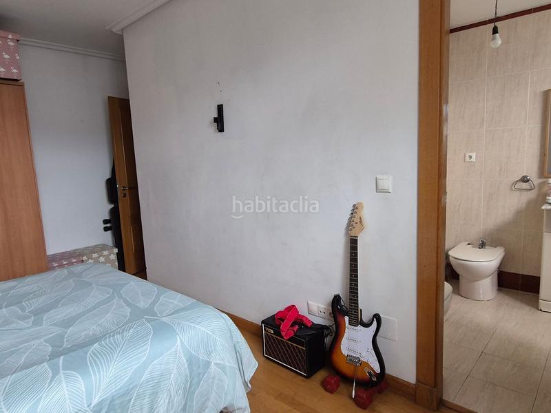Foto 15de35e3-6545-47b1-aa81-127ff64823de. Flat with heating parking pool in Viesques Gijón
