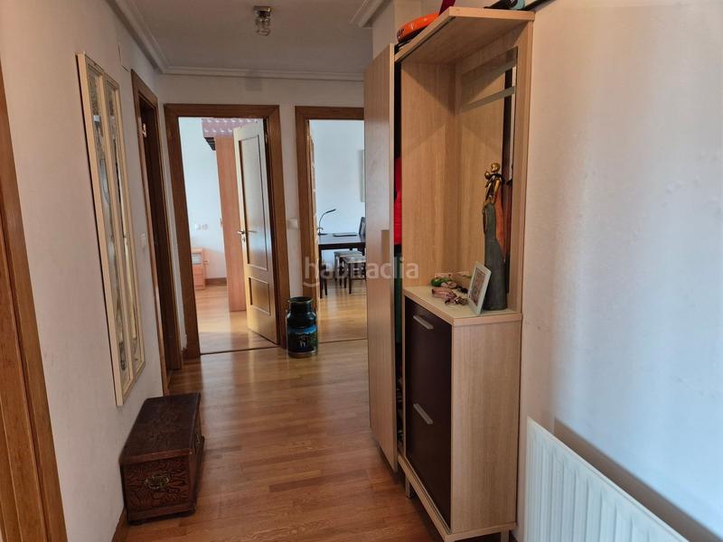 Foto 7340c652-93f4-4273-871c-0b544ea08660. Flat with heating parking pool in Viesques Gijón