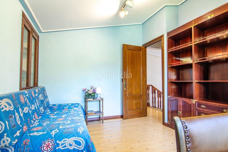 Foto e80865c4-6ad6-4ae9-8228-b8c517afcc01. Casa en Somió Gijón