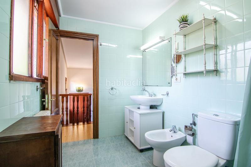Foto f9d02bb4-1db3-470a-a28e-1e92440e6d2d. Casa en Somió Gijón
