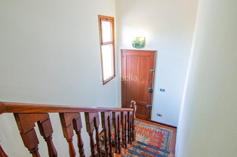 Foto f56c21a7-45b0-45d2-88ae-63e597795a39. House with heating parking pool in Somió Gijón
