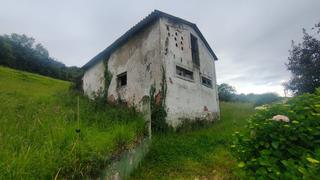 Wohngrundstück in Carreño