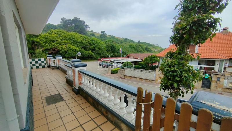 Foto 349a25a7-614f-458b-b59f-d028ecba7769. Haus mit heizung parking pool in Carreño