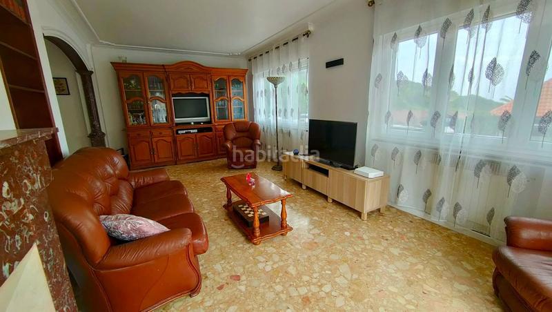 Foto 90caa49e-05f8-405f-8005-9caa94352dc0. Haus mit heizung parking pool in Carreño