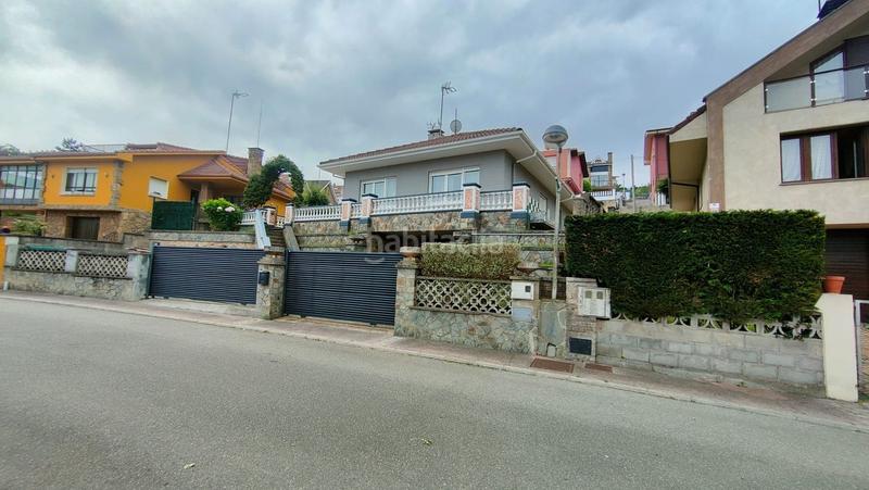 Foto cca473cc-babf-49ac-b3a7-76bd22b58eea. Haus mit heizung parking pool in Carreño