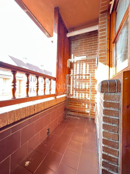 Foto 4b6bd2fd-9737-40df-809b-59f690762c49. Flat with heating pool in Pumarín Gijón