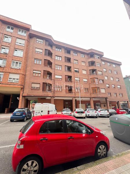 Foto 12f45e30-03af-4973-9115-346b971c72f3. Piso en Pumarín Gijón