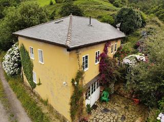Casa a Valdés