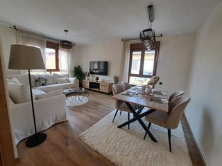 Flat in Pumarín