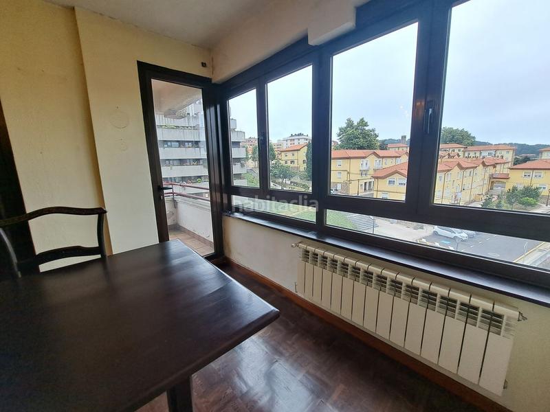 Foto ee33cbef-cd53-4940-bd60-5147f473a4a7. Flat with heating parking pool in Centro Avilés