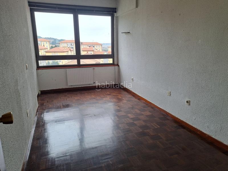 Foto 1952da08-bce6-44ab-9c3b-25f3be63ee42. Pis amb calefacció aparcament piscina a Centro Avilés