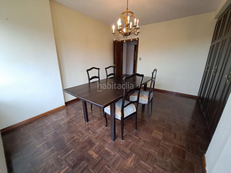 Foto 16f4db25-28f6-4f44-89f2-7d6a24792805. Piso en Centro Avilés