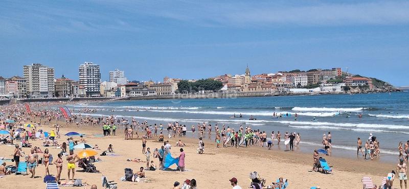 Foto 6764dd79-5f50-4fc7-93dc-e2f3aa083aed. Piso en Centro Gijón