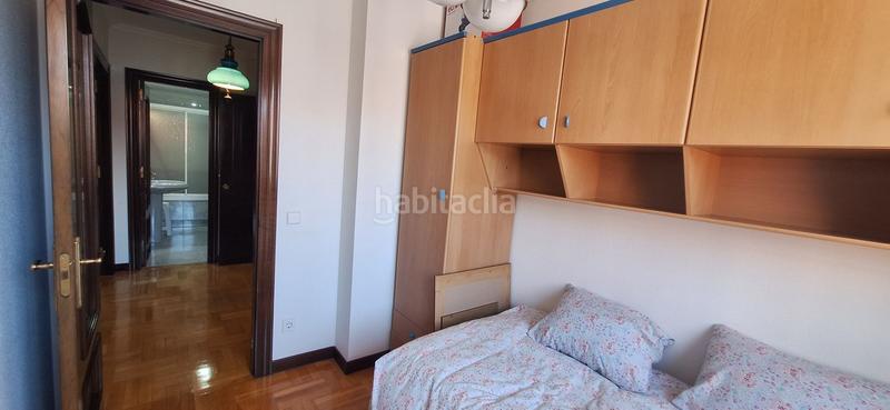 Foto 874c91f4-7eb5-40a8-b5aa-d74ff0c53309. Piso en Centro Gijón