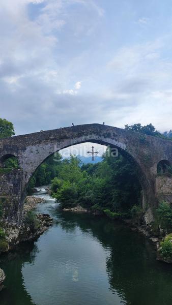 Foto 5b3eaa03-c88a-456e-8fcf-e19bf4fba138. Casa en Parres