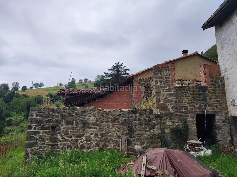 Foto 9e0bdfc5-c4dc-4c2c-b351-fb62e2a64a3c. Casa en Parres