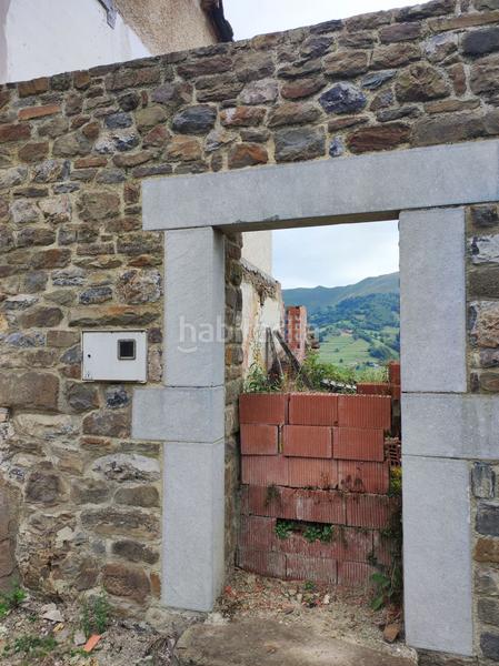 Foto ad13cdd1-fade-4c9a-a67d-1f9498071edb. Casa en Parres