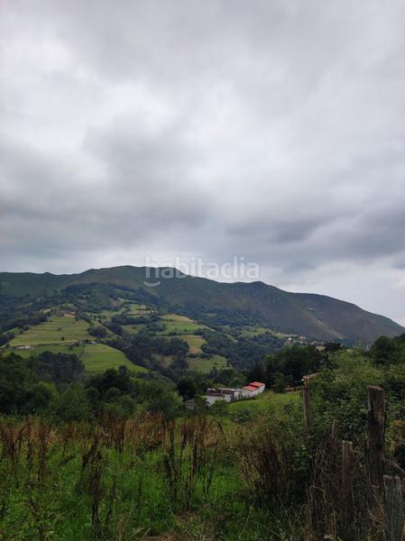 Foto d737666a-79af-4f5b-817f-58796cc63a0f. Casa en Parres