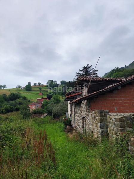 Foto cea3706b-2498-4717-9c09-db183f6cecca. Maison avec piscine dans Parres