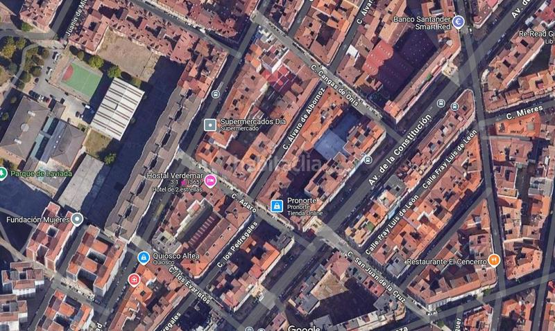 Foto c765c078-113f-4f95-a564-edae60106878. Alquiler local comercial en Laviada Gijón