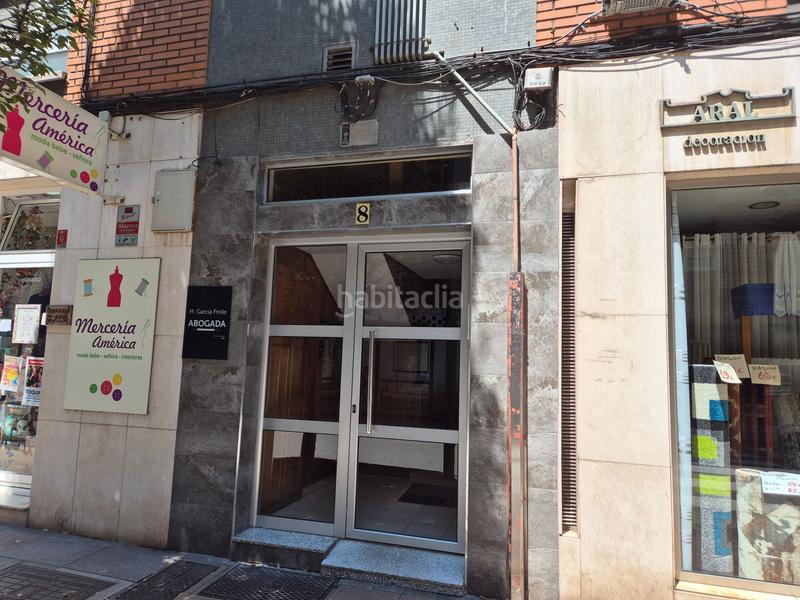 Foto df4f8f89-eafe-49e1-9ec2-44abed2631a0. Piso en La Calzada Gijón