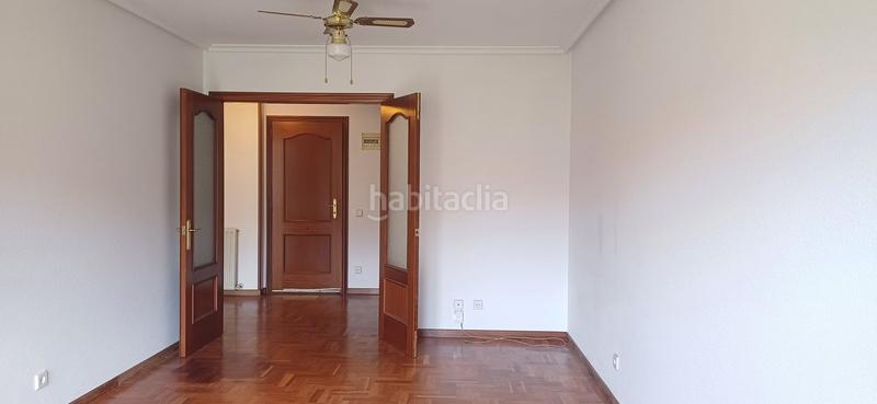 Foto 1d3a0381-a3bd-4e8e-944b-249b0adb2947. Appartamento con riscaldamento piscina in Llano Gijón