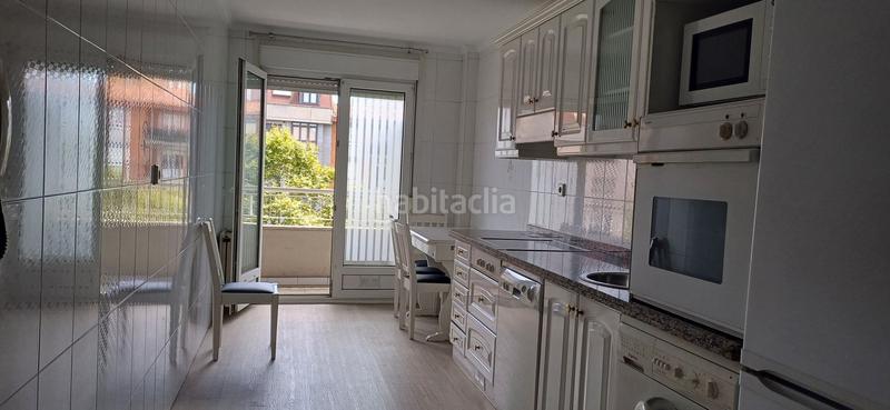 Foto 5216a445-7820-4348-862b-e611b1fcae74. Pis amb calefacció piscina a Llano Gijón