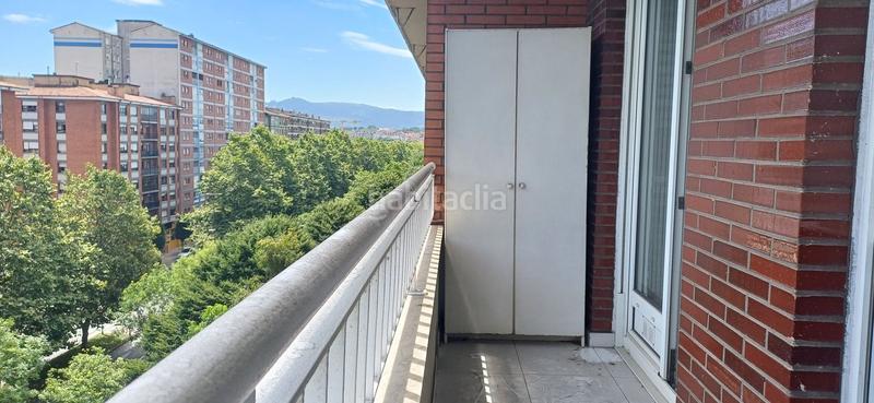 Foto eb44c8e0-5ad8-443b-aa48-56103f01bb4f. Pis amb calefacció piscina a Llano Gijón