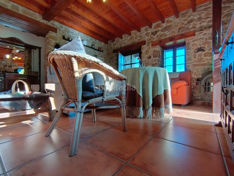 Foto 0c8e17ec-a577-4339-81ac-be4ff06369fd. Casa con riscaldamento parcheggio piscina in Cabranes