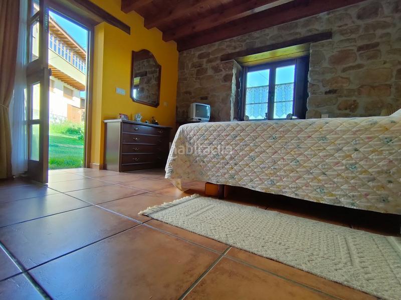 Foto 1d8d706d-6fb6-452c-8bc4-0d6cd1a498c6. Casa con riscaldamento parcheggio piscina in Cabranes