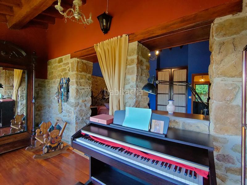 Foto 22ad9d18-90e9-4e67-82bf-44db3751a026. Casa con riscaldamento parcheggio piscina in Cabranes