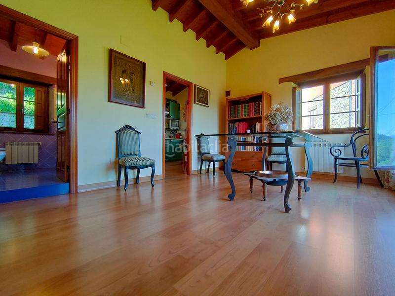 Foto 58ed0d60-439d-439f-9e4d-9221937c7131. Casa con riscaldamento parcheggio piscina in Cabranes