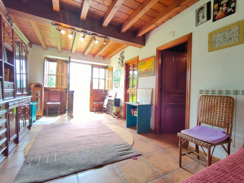 Foto 5d188047-4894-455a-8fa1-465c7973c034. Casa con riscaldamento parcheggio piscina in Cabranes