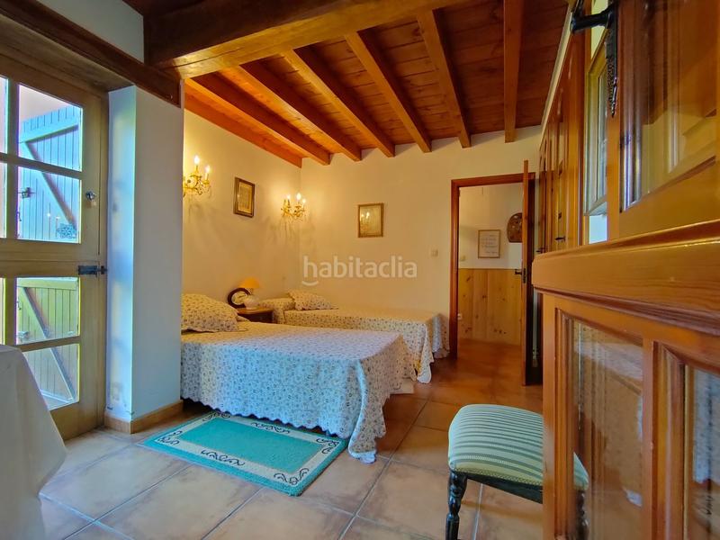 Foto 8fd4ea02-4b9b-49e1-929d-d21887f00ff1. Casa con riscaldamento parcheggio piscina in Cabranes