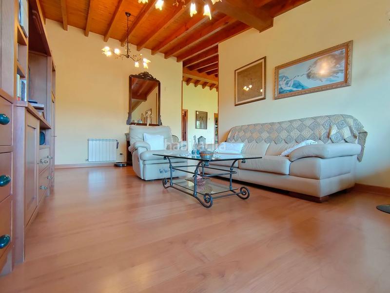 Foto 265bea5b-e472-4f19-b69d-605dd688be8e. Maison avec chauffage parking piscine dans Cabranes