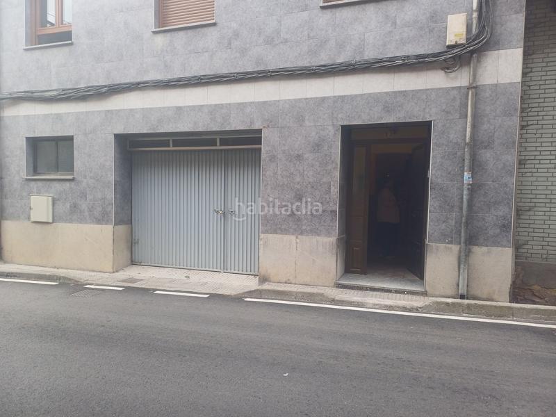 Foto 774b5b9b-1a14-4e4e-8aff-11821d05c86c. Pis amb calefacció aparcament piscina a Aller