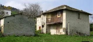 Casa a Valdés